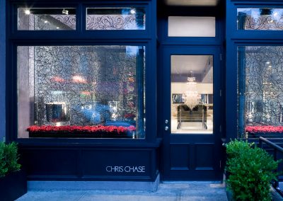 A shot of the outside of the Chris Chase Salon